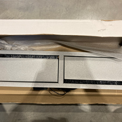 NYSKICK - Powerbox - 6 el, 5 nät, 4 USB, VGA, HDMI, ljud