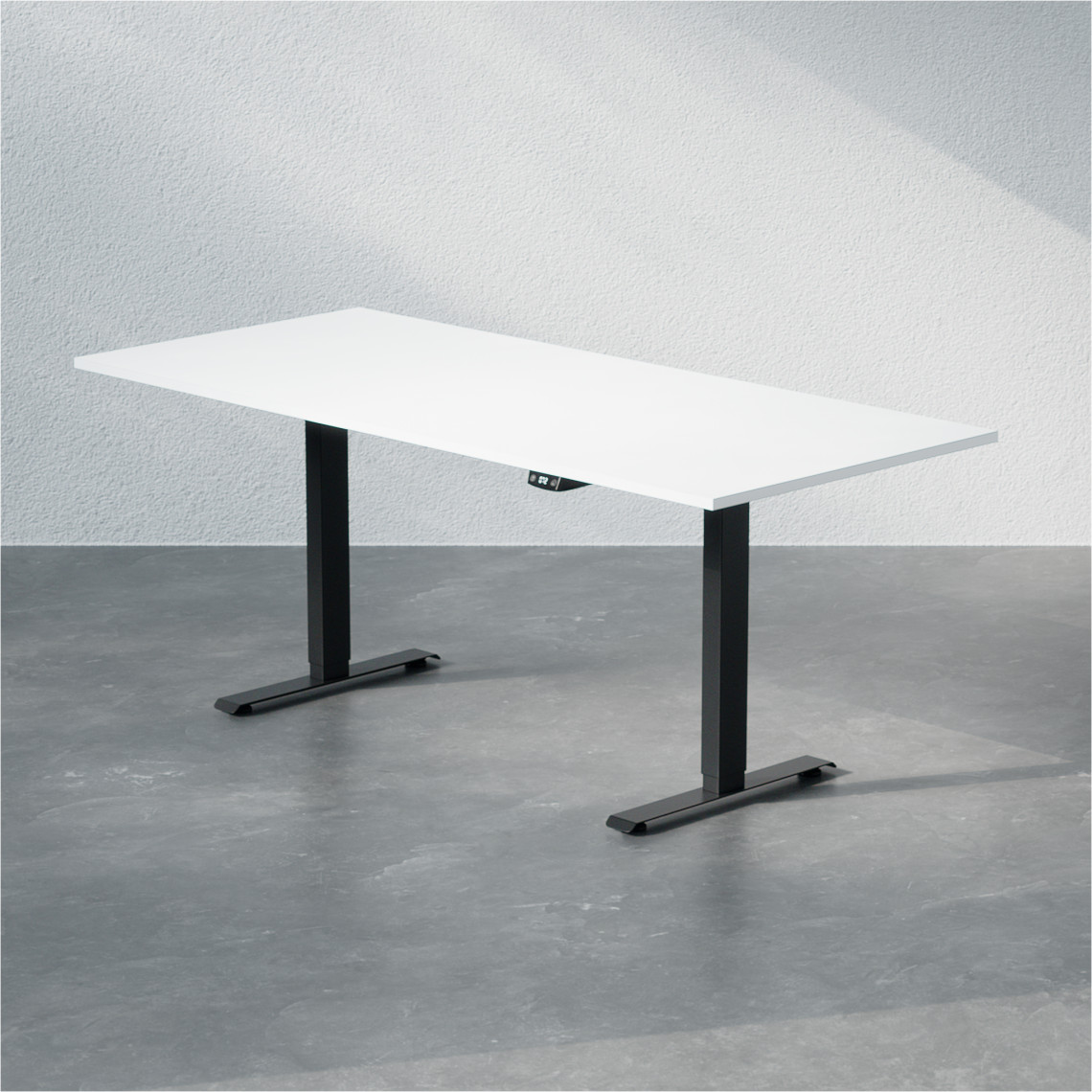 Skrivbord justerbart i höjd, storlek 180x80 cm, vit skiva och svarta bordsben. Skrivbord justerbart i höjd, storlek 180x80 cm, vit skiva och svarta bordsben.