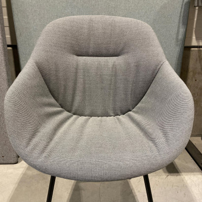 GOTT SKICK - Stol About A Chair AAC127 - Grå