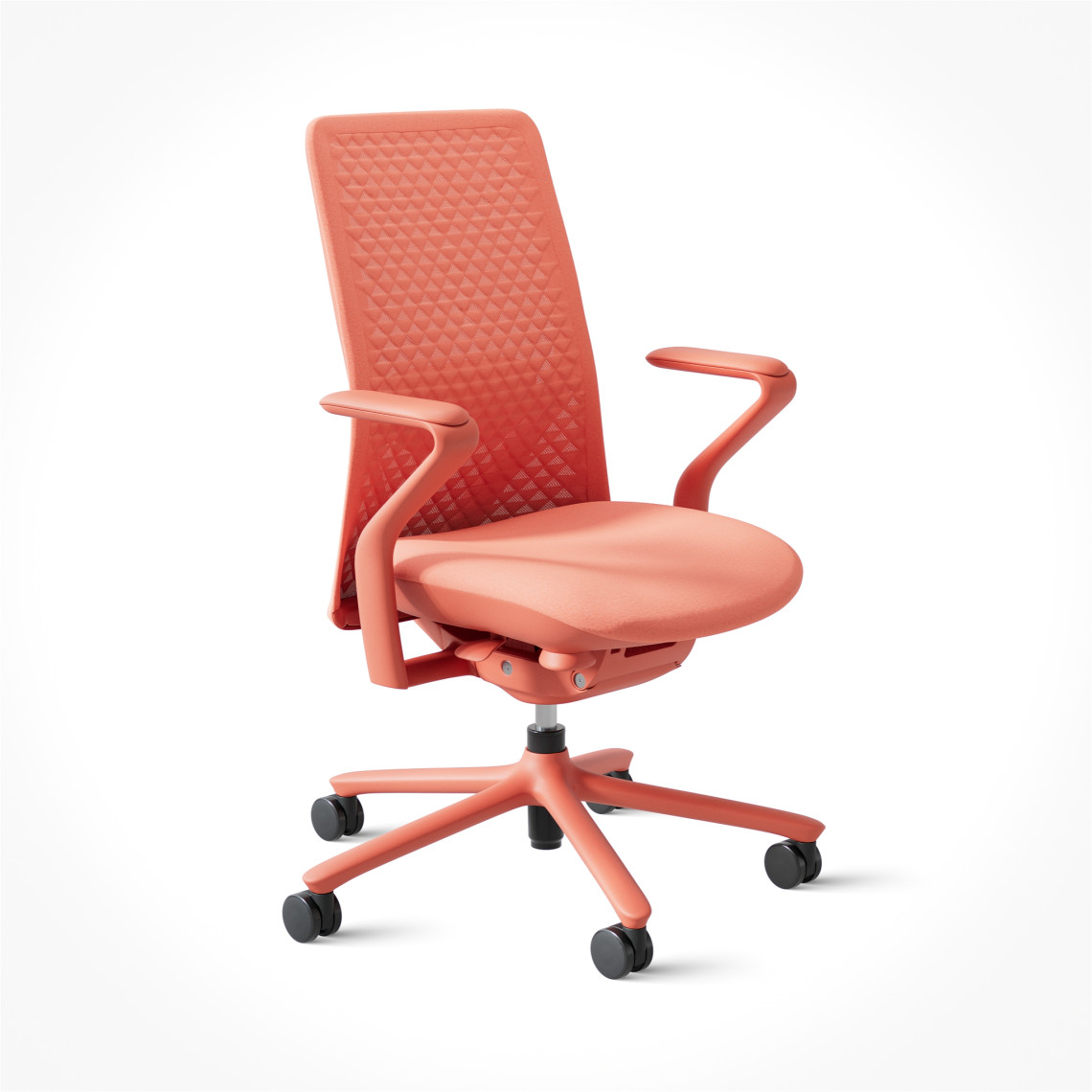 En röd, ergonomisk kontorsstol med ryggstöd i mesh, armstöd och ett femstjärnigt fotkryss på hjul. En röd, ergonomisk kontorsstol med ryggstöd i mesh, armstöd och ett femstjärnigt fotkryss på hjul.