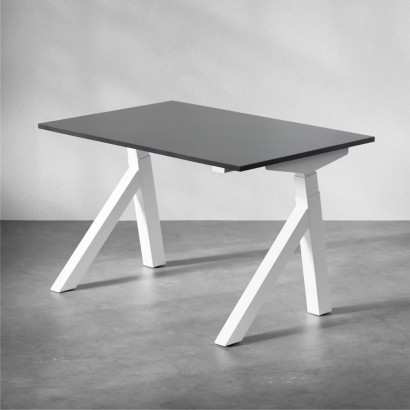 GOTT SKICK - Höj och sänkbart stativ Brizley AdjusTable Design