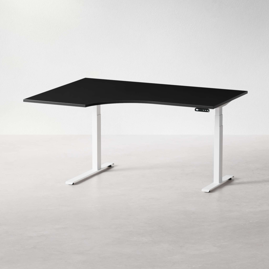 Svängt höj- och sänkbart skrivbord - DPJ Workspace
