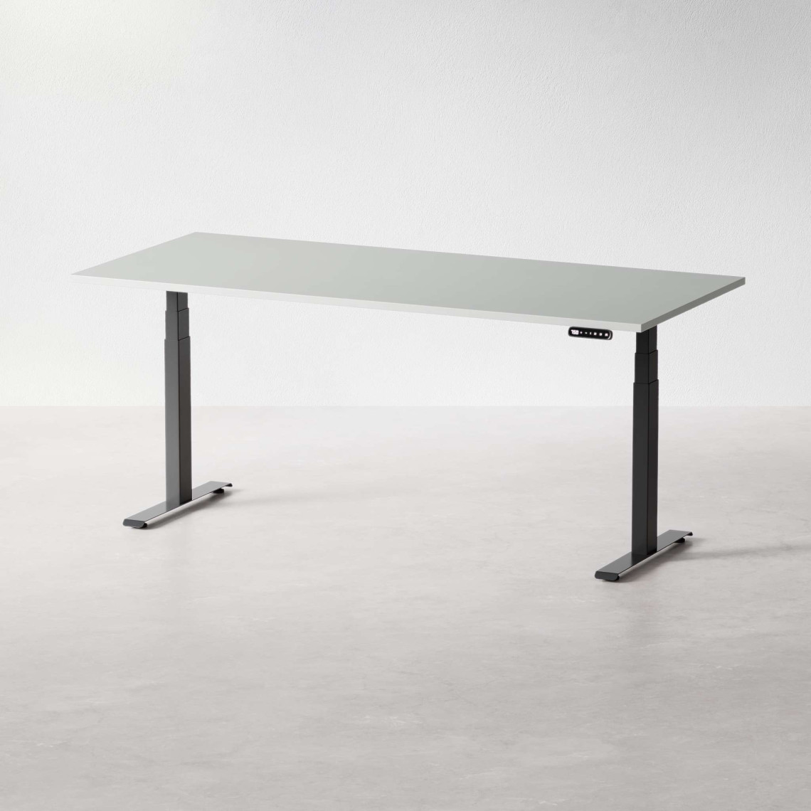 Höj- och sänkbart skrivbord av högsta kvalitet | DPJ Workspace