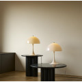 Bordslampa Panthella 320