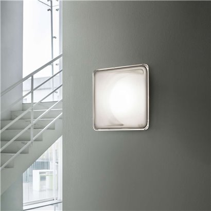 Vägglampa Illusion