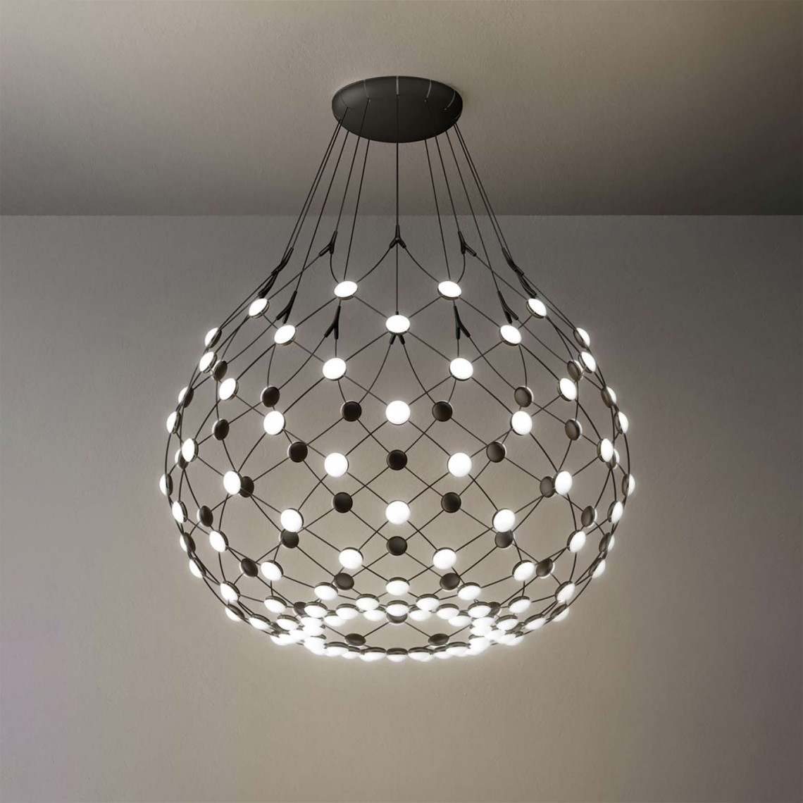 Pendellampa MESH Pendellampa MESH