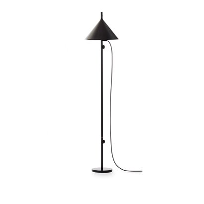Golvlampa Nendo w132 - Konformad skärm