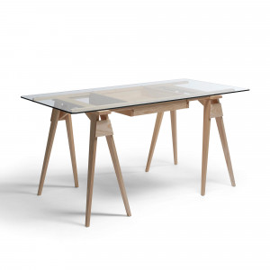 Skrivbord med lådor