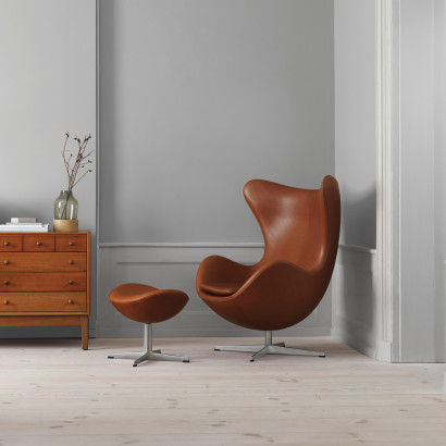 Lounge fåtölj "EGG™" i läder - Arne Jacobsen