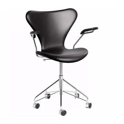 Sjuan karmsnurrstol, Essential leather svart  (Serie 7) – 3217