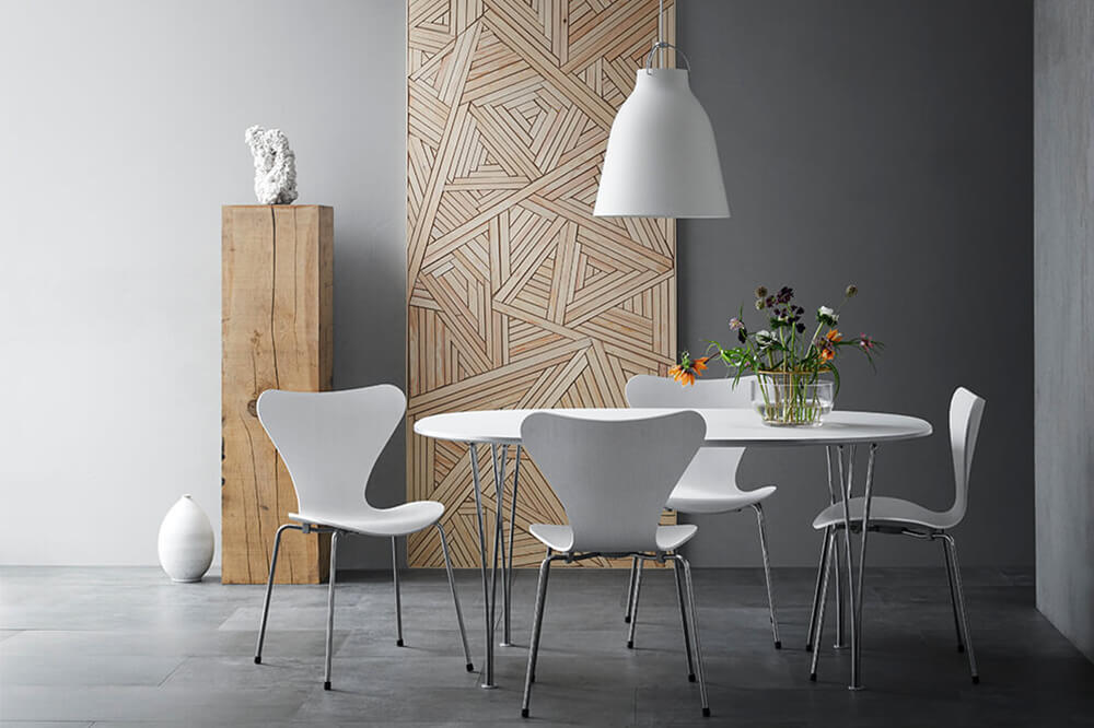 Fritz Hansen Sjuan med matbord Super-Elliptical