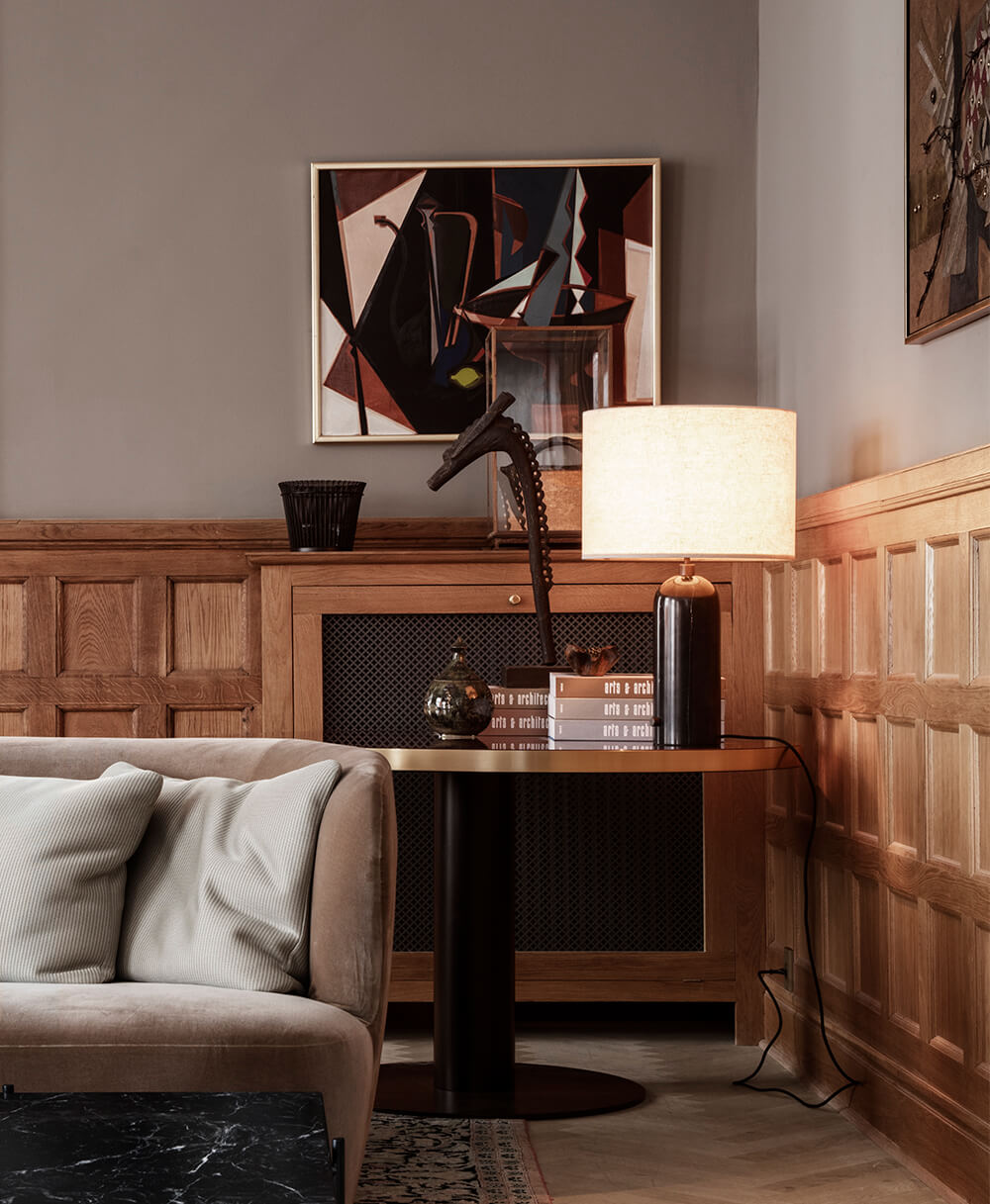 Bordslampa Gravity Large - miljö.jpg