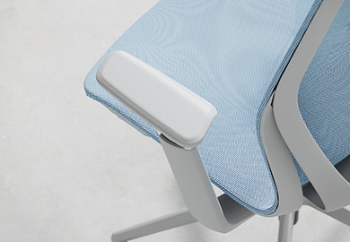 Mesh vs. Klädd sits på kontorsstolen